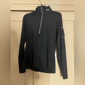 Under armour jacket never worn size M